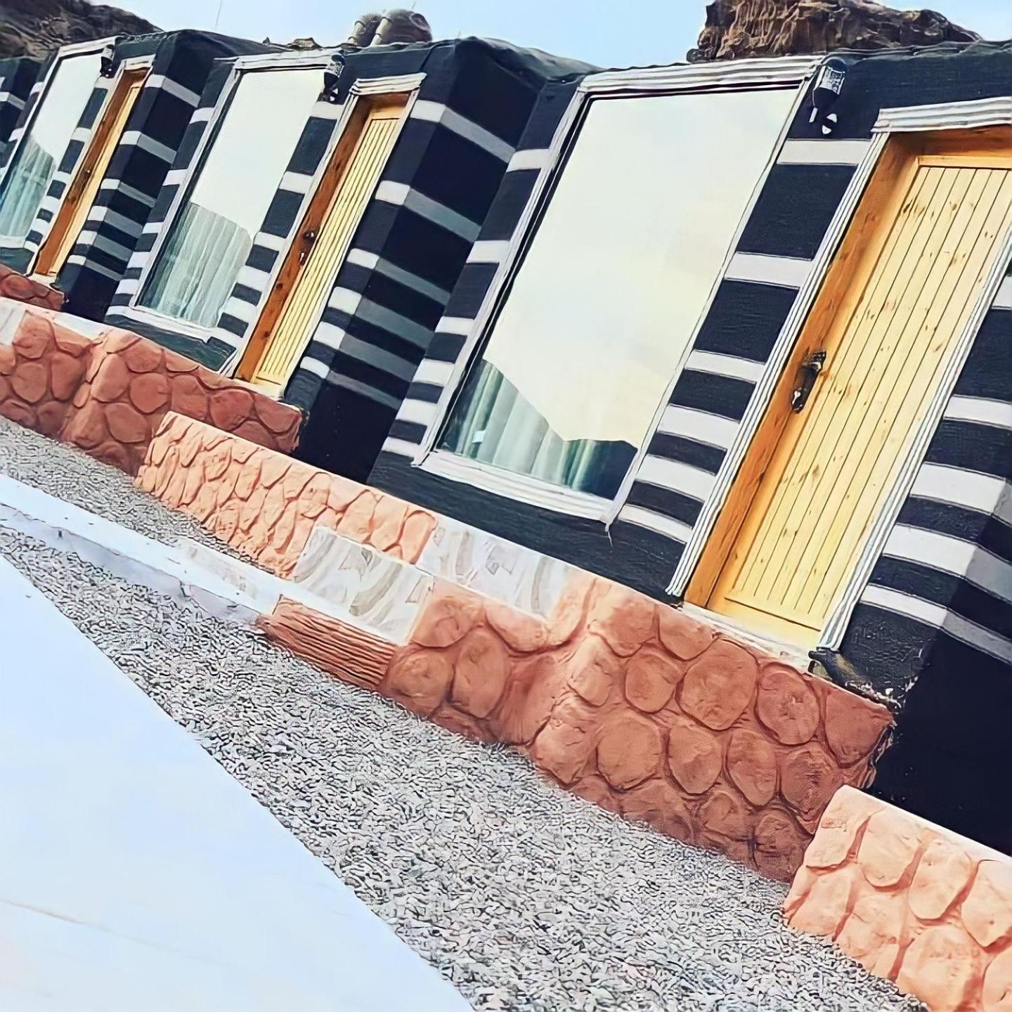Wadi Rum Aviva Camp Zewnętrze zdjęcie